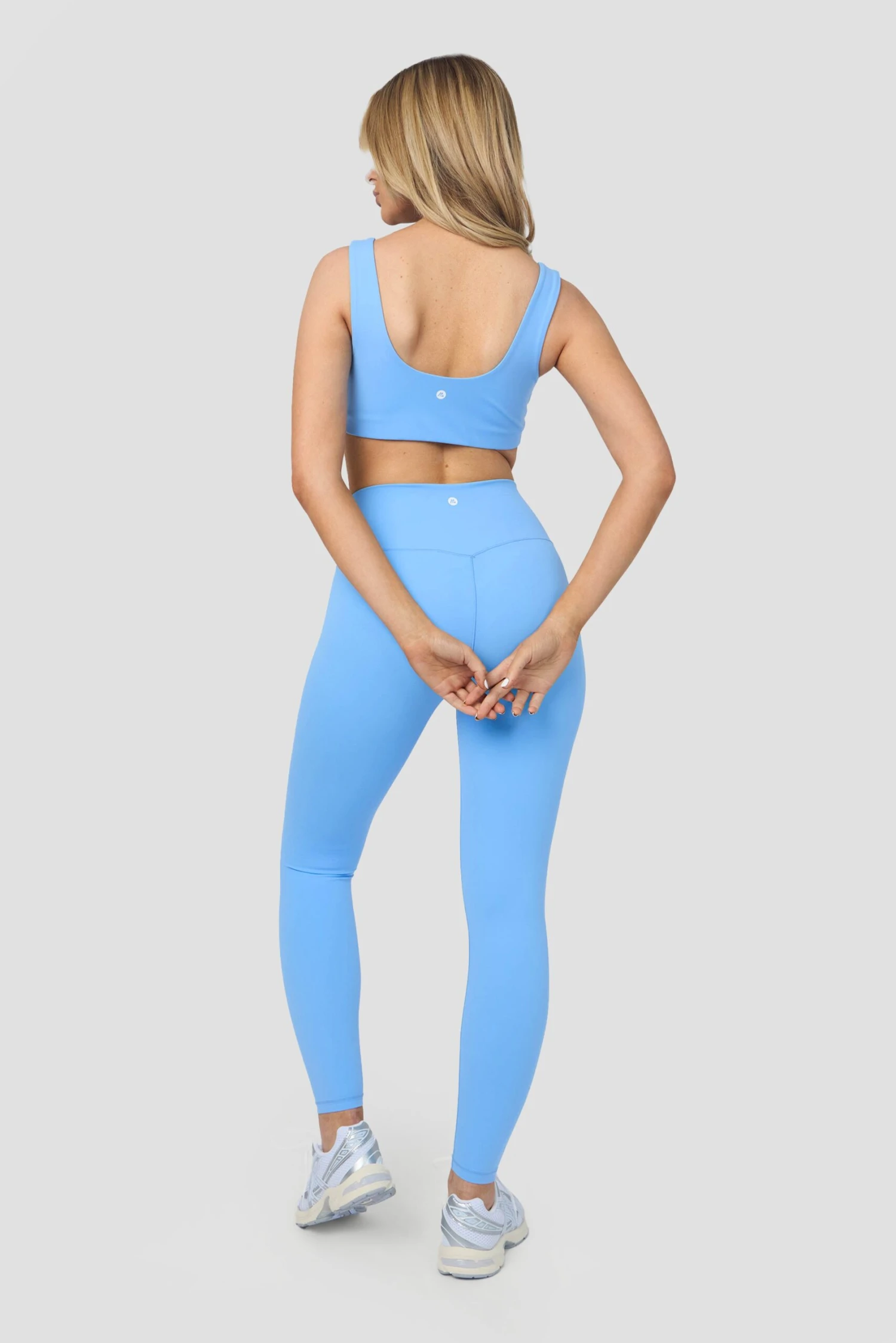 Form Sports Bra - Powder Blue 7 Form Sports Bra - Powder Blue - Image 5