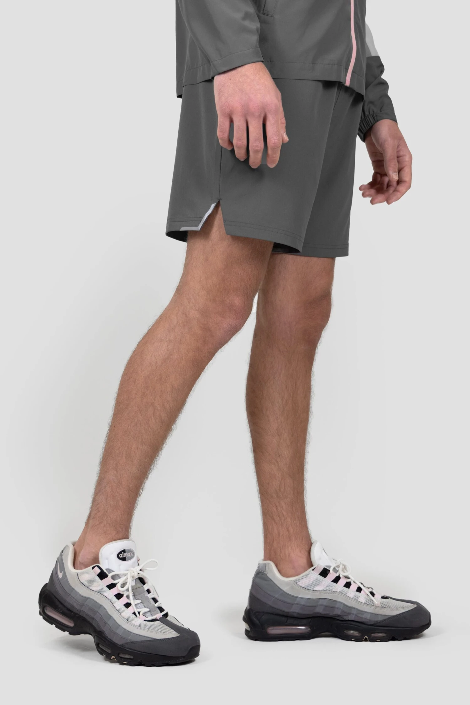 Fly 3.0 Short - Cement Grey/Light Pink 4 Fly 3.0 Short - Cement Grey/Light Pink - Image 2