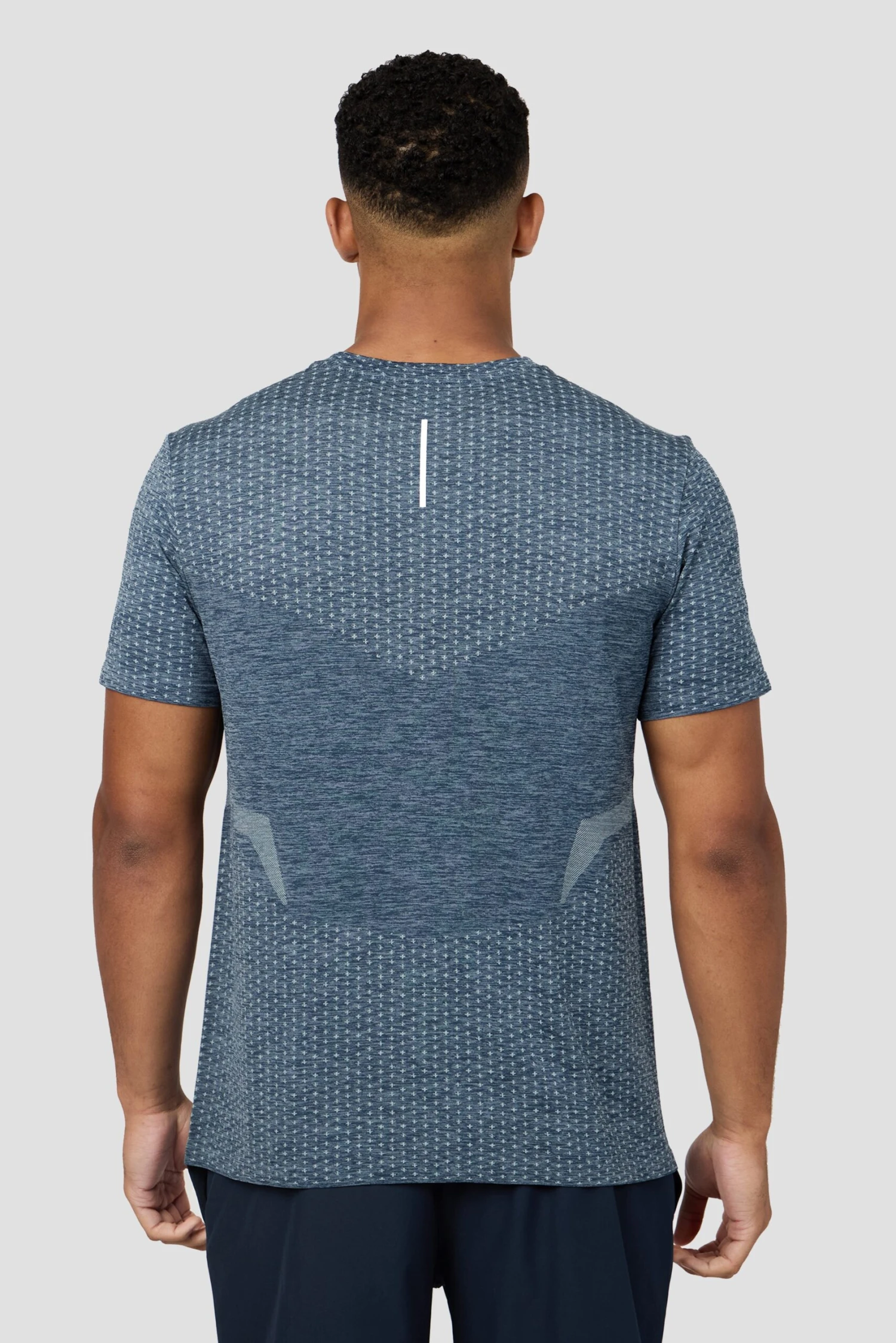 Vault Seamless T-Shirt - Naval/Dawn 4 Vault Seamless T-Shirt - Naval/Dawn - Image 2