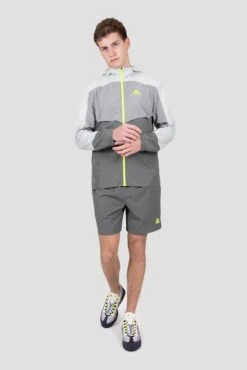 Breeze 2.0 Windbreaker - Grey/OG Neon -Sport Wear Daily Store BREEZE WINDBREAKER MICROCHIP MONUMENT CASTLEROCK SAFETY YELLOW 3