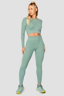 Evolve Seamless Crop - Jade -Sport Wear Daily Store EVOLVECORESEAMLESSLSCROP Jade front