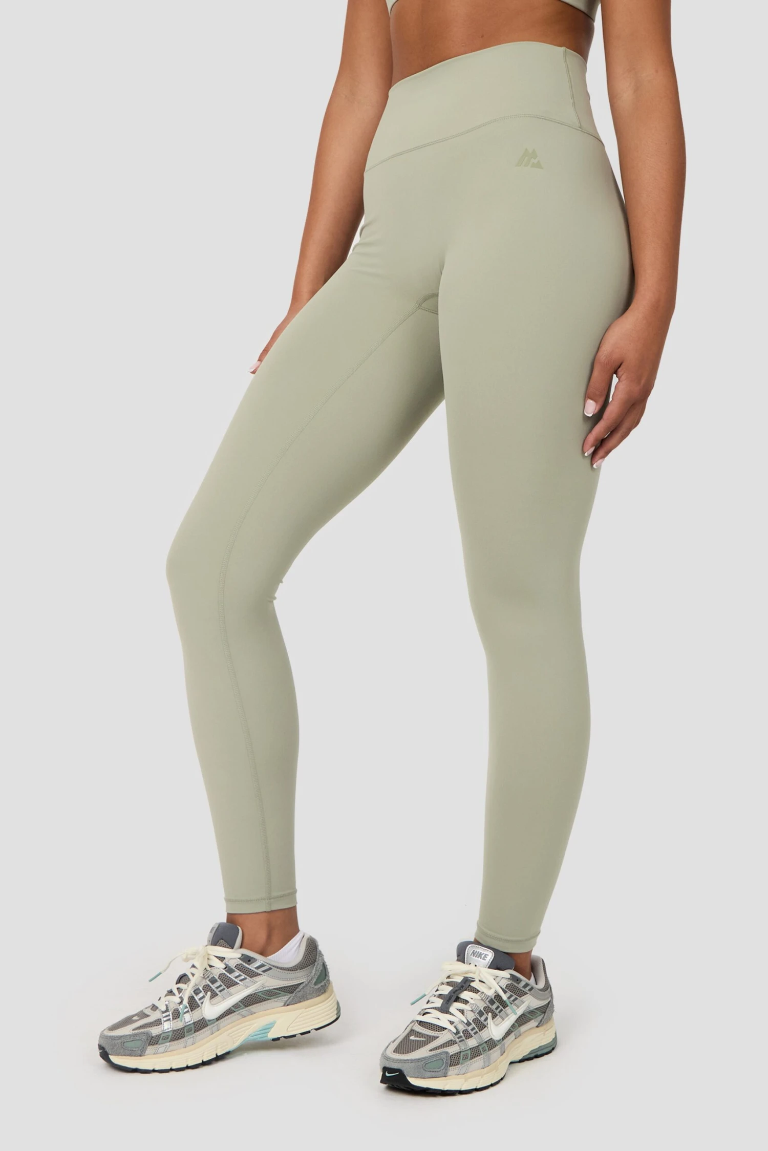 Form Legging - Herb 3 Form Legging - Herb