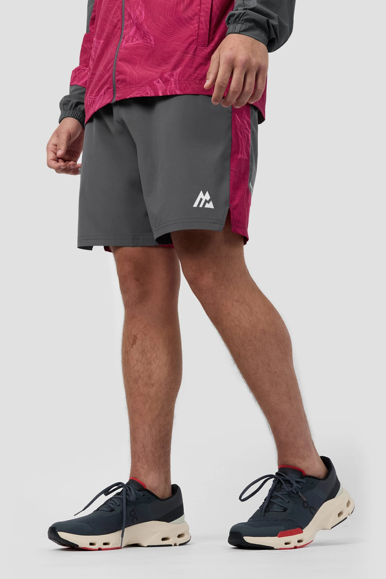 Geo M Print Short - Slate Grey/Cherry 3 Geo M Print Short - Slate Grey/Cherry