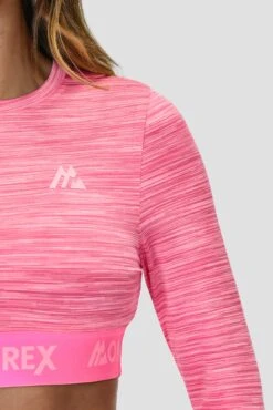 Icon Lite Long Sleeve Crop Top - Pink Multi -Sport Wear Daily Store ICON LITE LS CROP FUCHSHIA CANDY FLOSS PINK ROSE FRAMBOISE logo detail
