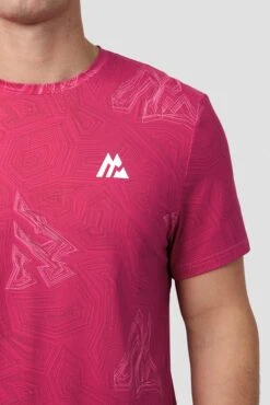 Geo M Print T-Shirt - Cherry -Sport Wear Daily Store KYD8DnVOKlh9d75cWUerDB43sdz4s4Pdlp8c14A1oWE