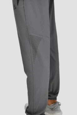 Lumos Woven Pant - Cement Grey -Sport Wear Daily Store LUMOS PANT CEMENT GREY ASPHALT close back detail