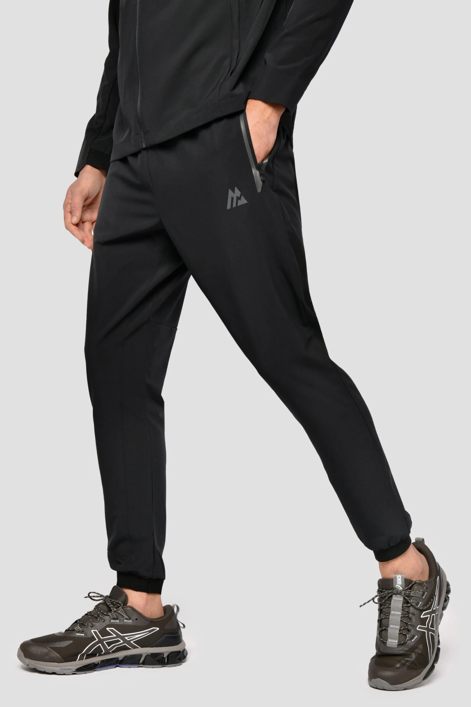 Lumos Woven Pant - Black 3 Lumos Woven Pant - Black