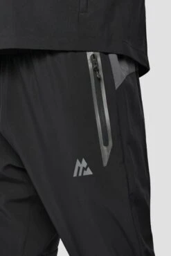 Lumos Woven Pant - Black 12 Lumos Woven Pant - Black -Sport Wear Daily Store LumosPants Black pocketdetail2