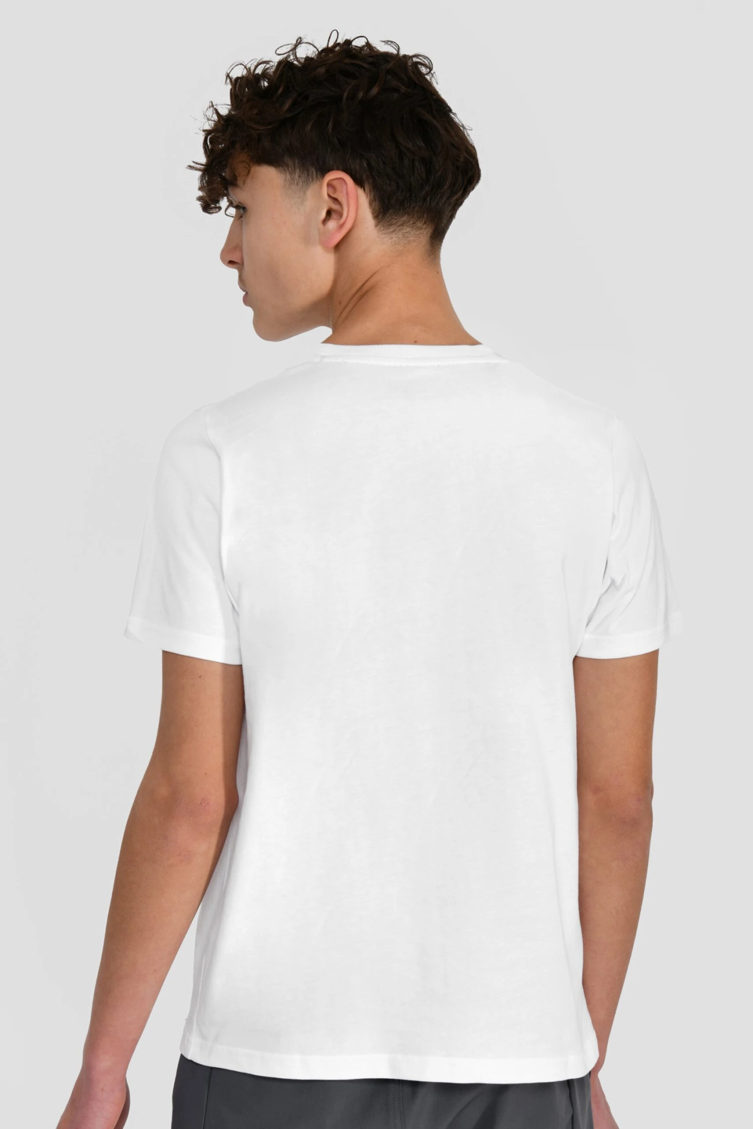 Junior Mountain Range 2.0 T-Shirt - White 4 Junior Mountain Range 2.0 T-Shirt - White - Image 2