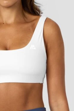 Form Sports Bra - White -Sport Wear Daily Store N090ExBWOIfuhLA C1iiDcq4f7fOi4029QZAVYH4rOs