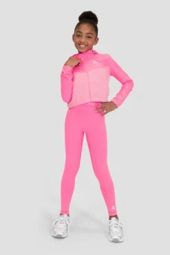 Girls Pace 2.0 Windbreaker - Fuchsia/Pink Sugar 12 Girls Pace 2.0 Windbreaker - Fuchsia/Pink Sugar -Sport Wear Daily Store PACE WINDBREAKER SUGAR PLUM Full Front v2