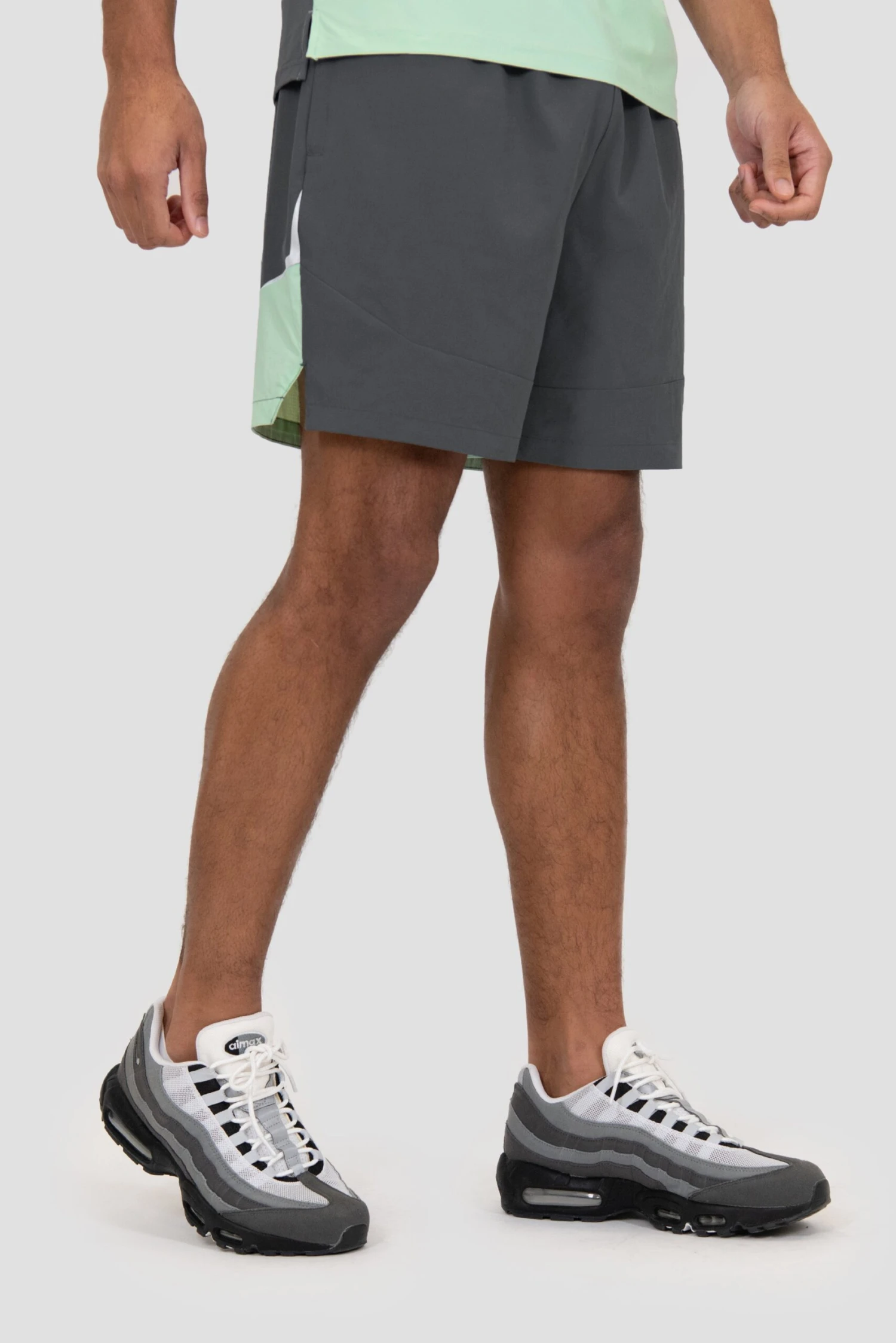 Surge 2.0 Short - Slate Grey/Sea Foam 4 Surge 2.0 Short - Slate Grey/Sea Foam - Image 2