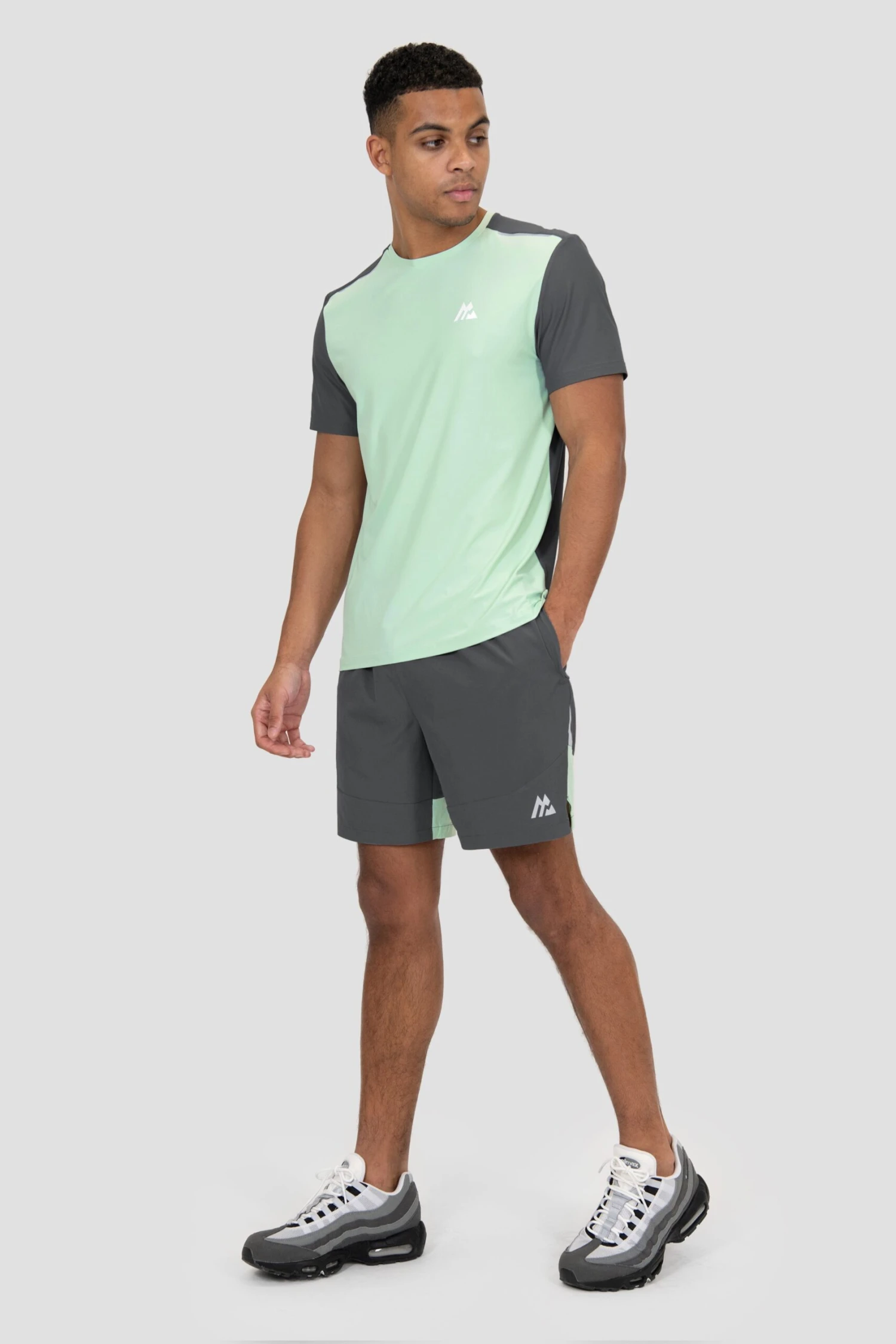 Surge 2.0 Short - Slate Grey/Sea Foam 7 Surge 2.0 Short - Slate Grey/Sea Foam - Image 5