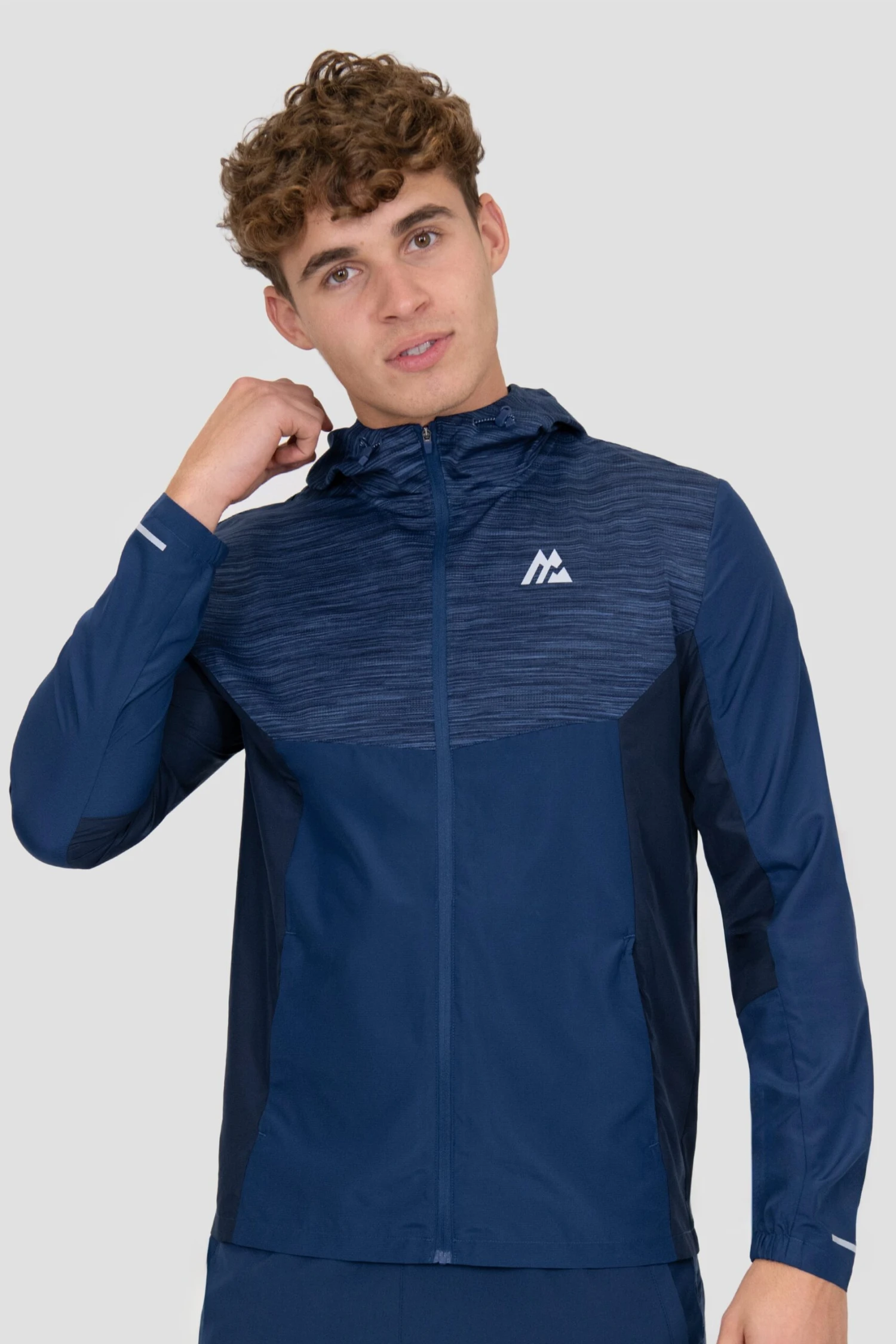 Trail Windbreaker - Navy Multi 3 Trail Windbreaker - Navy Multi