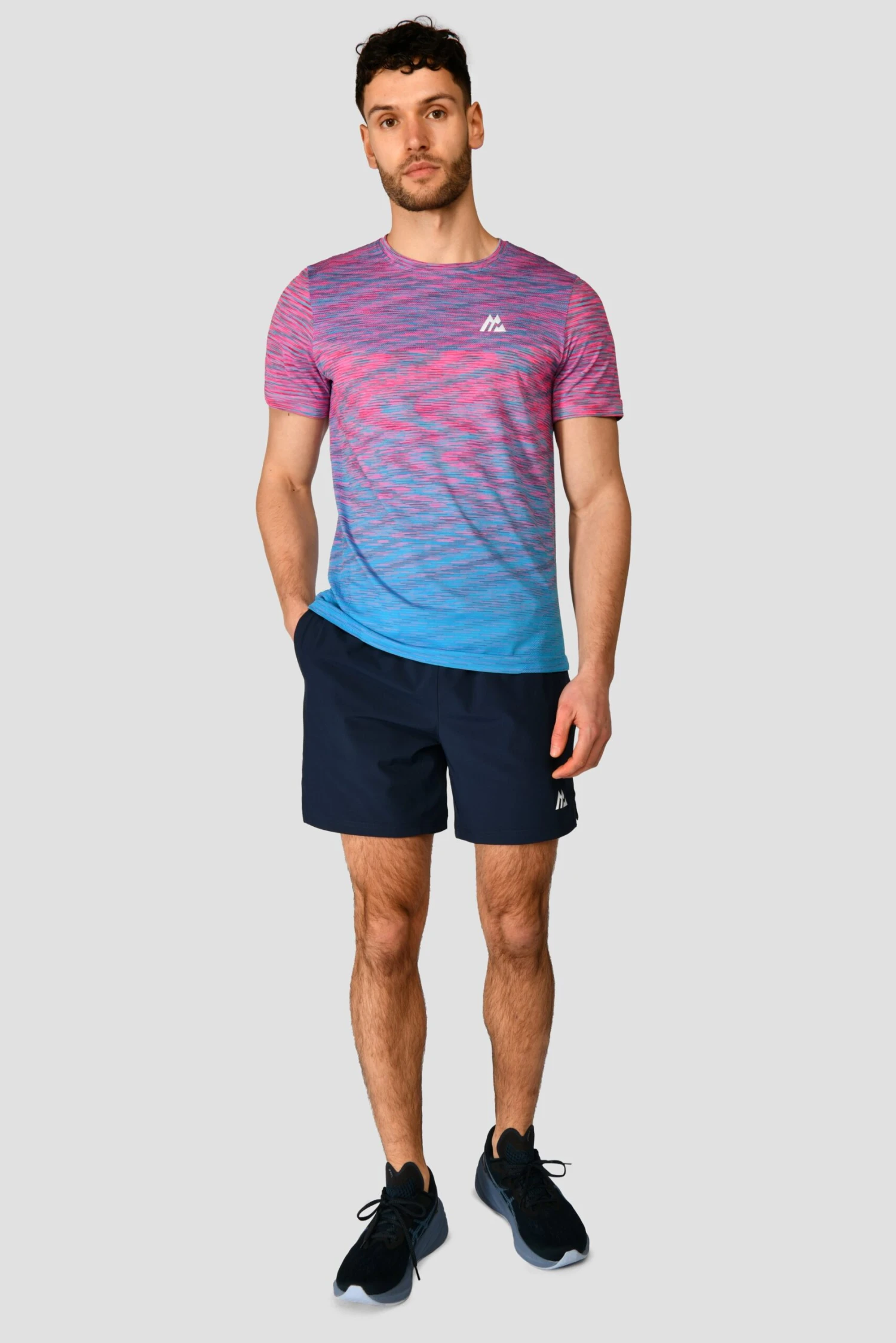 Trail Seamless T-Shirt - Pink/Blue 5 Trail Seamless T-Shirt - Pink/Blue - Image 3