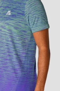 Trail Seamless T-Shirt - Green/Purple 13 Trail Seamless T-Shirt - Green/Purple -Sport Wear Daily Store TRAIL SEAMLESS TEE MOUNTAIN MEADOW PURPLE seamless detail