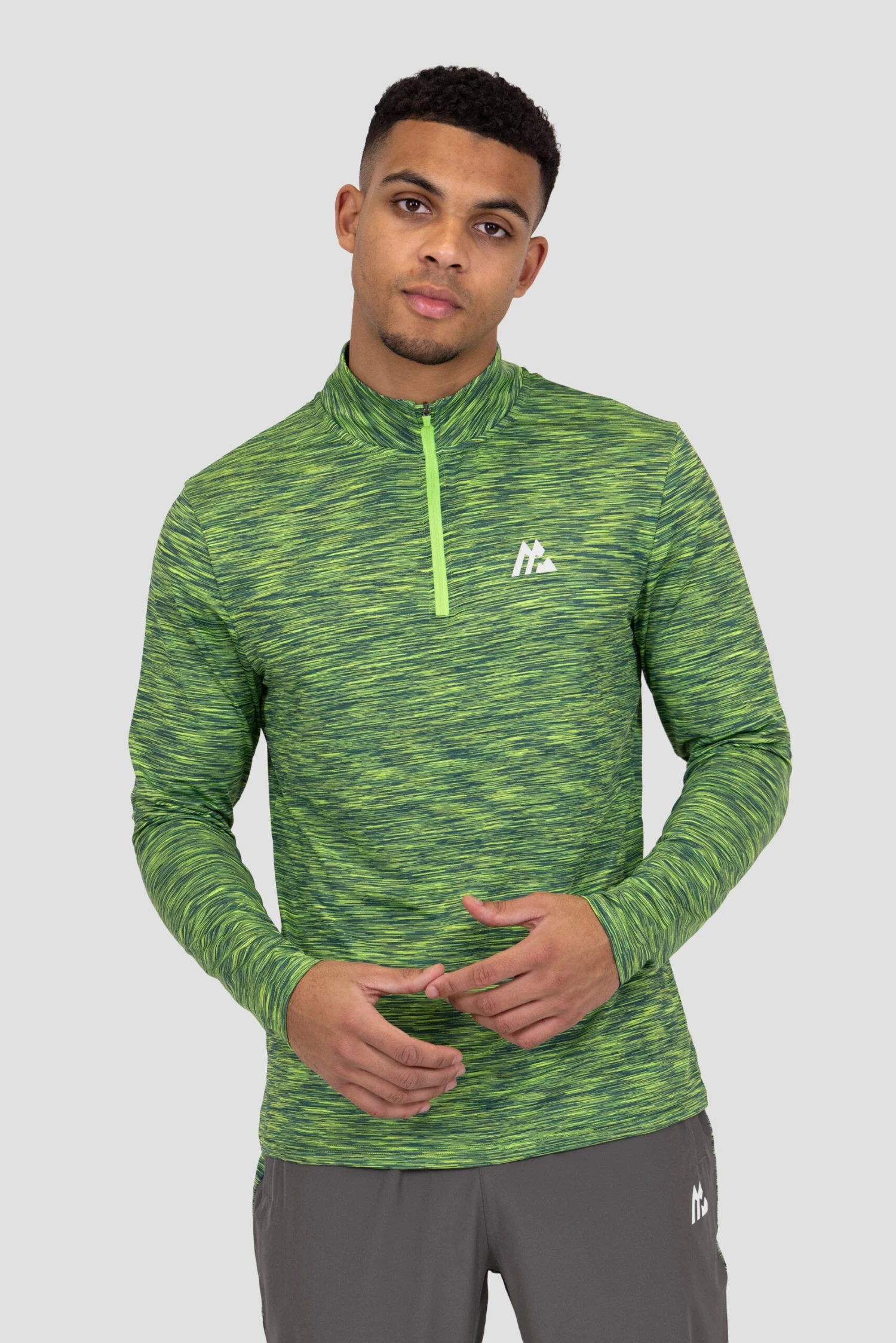 Trail 1/4 Zip - Green/Black 3 Trail 1/4 Zip - Green/Black