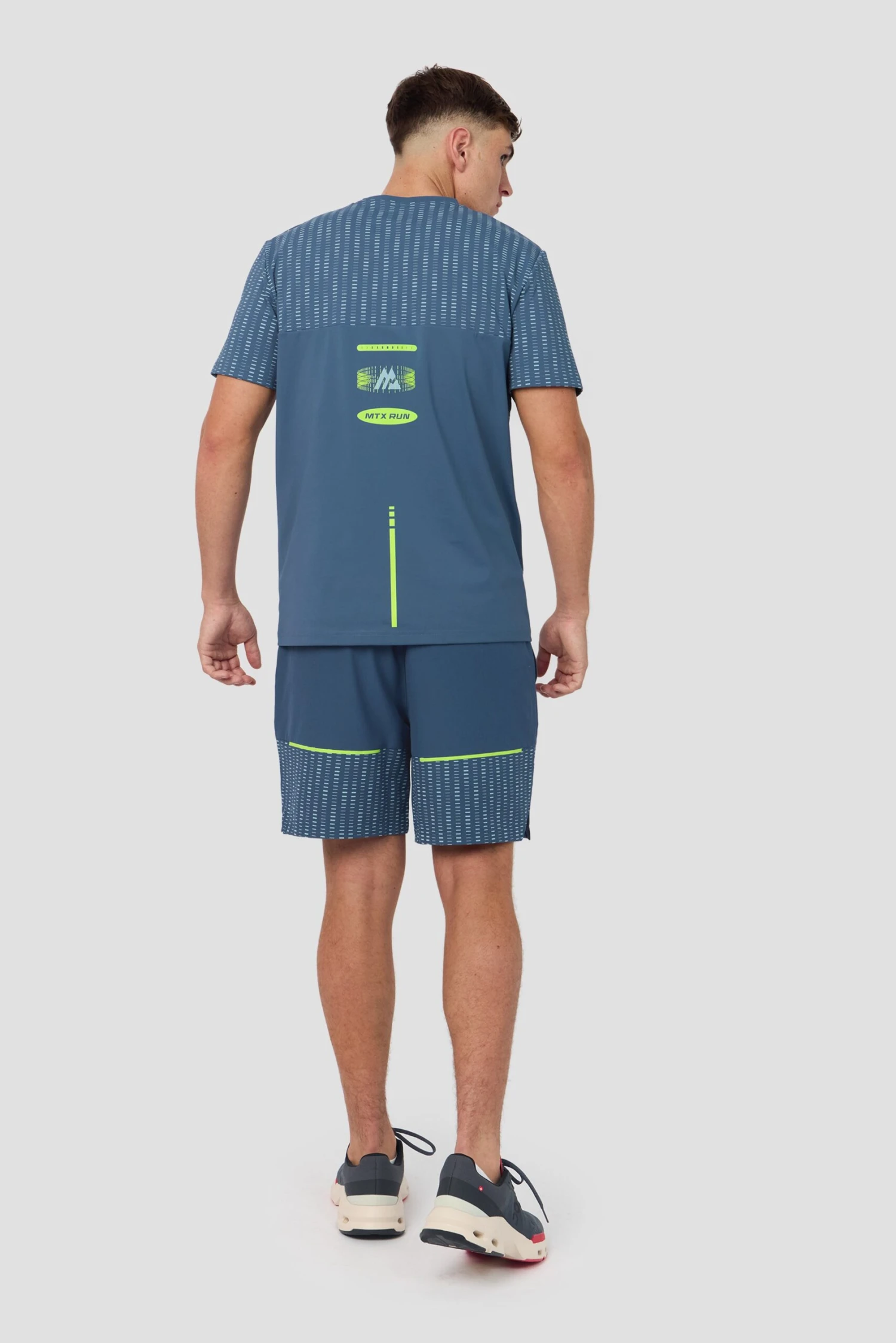 MTX Run Tempo T-Shirt - Naval 6 MTX Run Tempo T-Shirt - Naval - Image 4