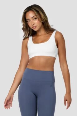 Form Sports Bra - White