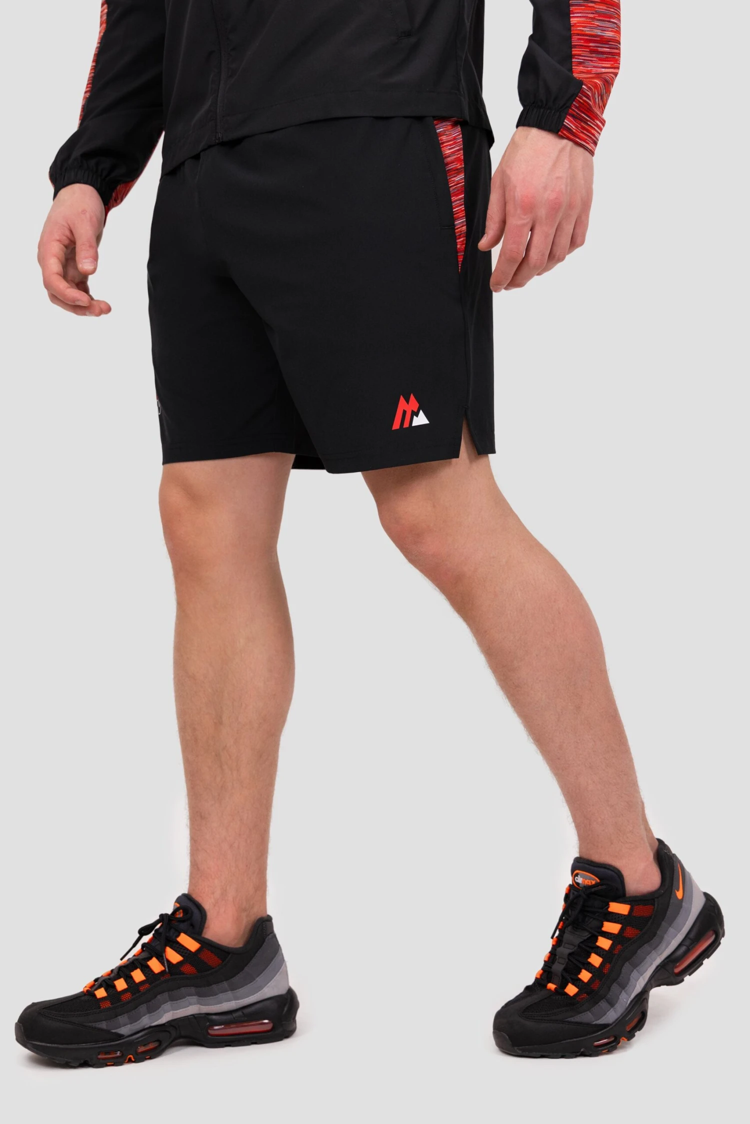 MTX Run City Liverpool Short - Red/Black/White 3 MTX Run City Liverpool Short - Red/Black/White