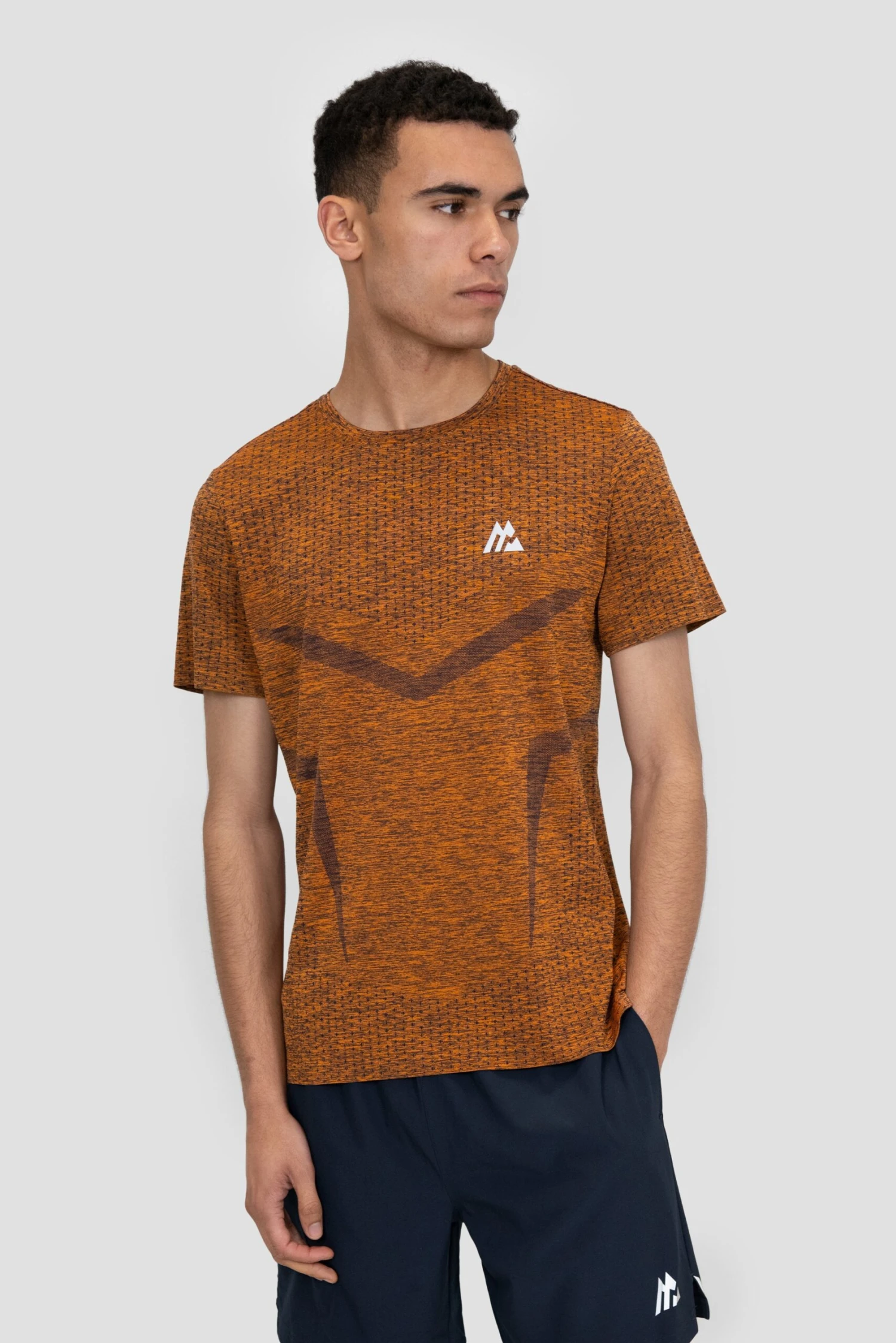 Vault Seamless T-Shirt - Ice Tango/Midnight Blue 3 Vault Seamless T-Shirt - Ice Tango/Midnight Blue