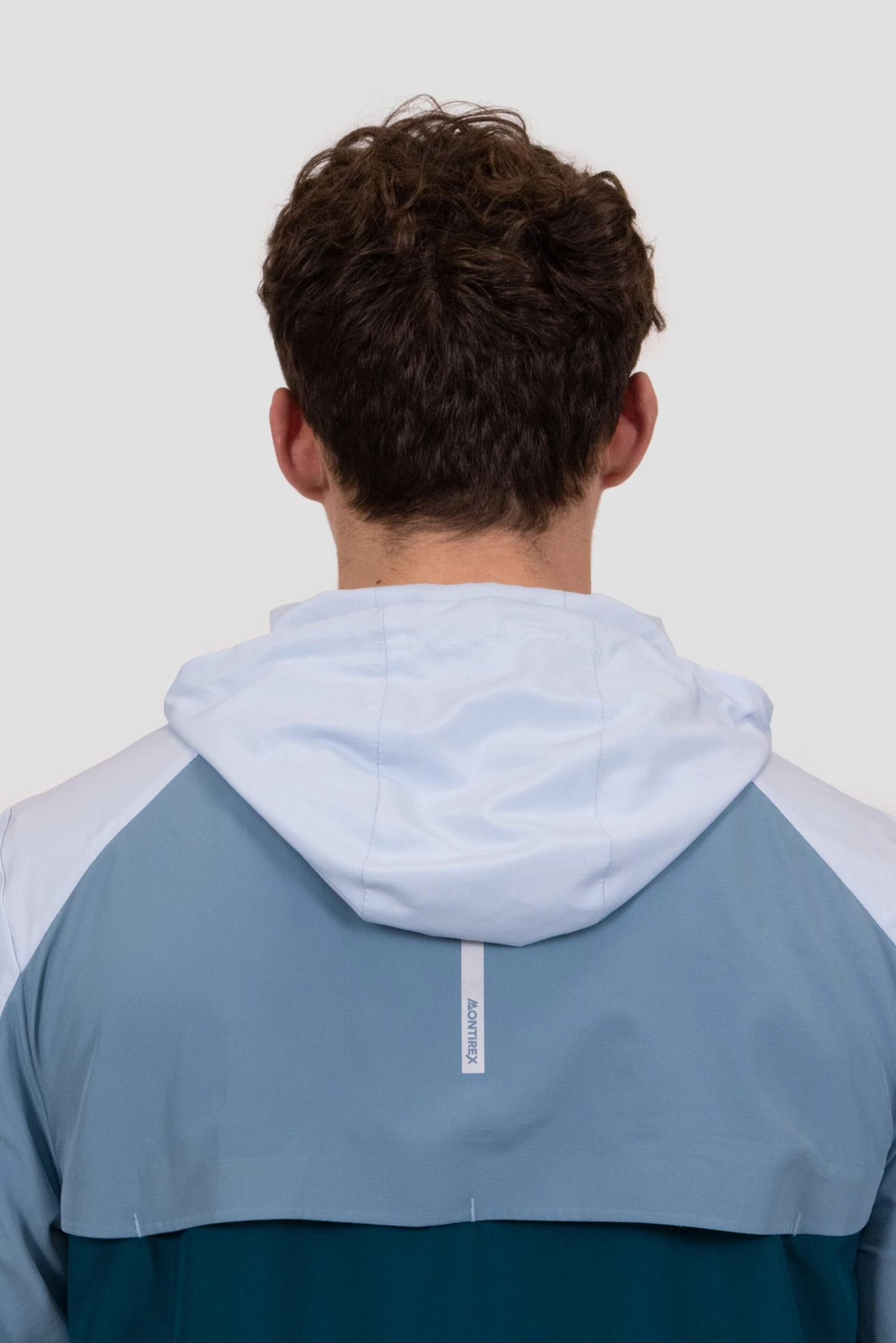 Breeze 2.0 Windbreaker - Summer Mist/Slate Blue/Abyssal 9 Breeze 2.0 Windbreaker - Summer Mist/Slate Blue/Abyssal - Image 7