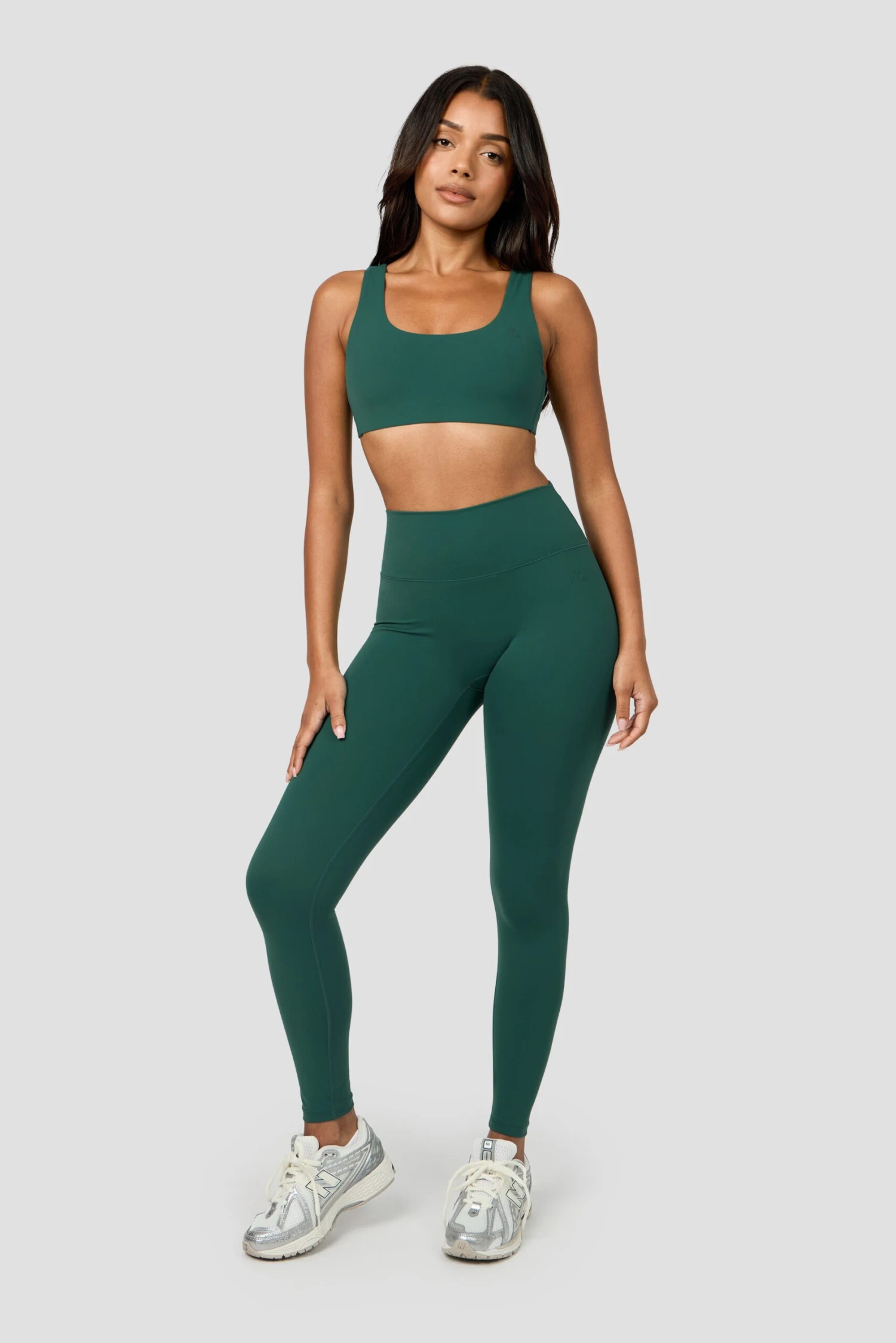 Form Sports Bra - Winter Pine 4 Form Sports Bra - Winter Pine - Image 2