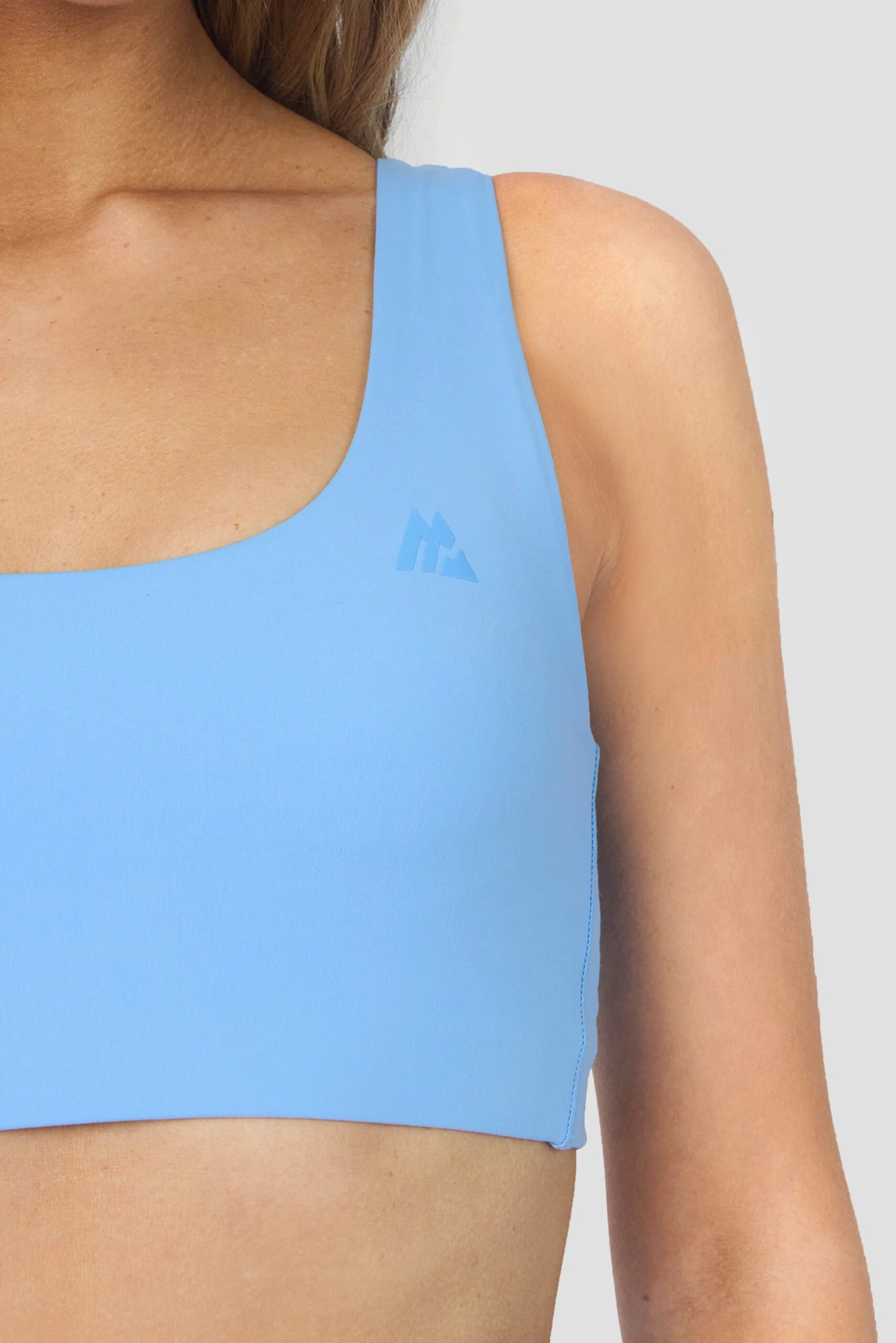 Form Sports Bra - Powder Blue 6 Form Sports Bra - Powder Blue - Image 4