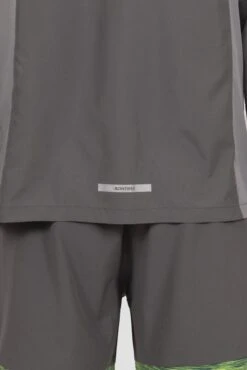 Trail Windbreaker - Grey/Green/Black -Sport Wear Daily Store scyhCEaaIBYW7meEvfOlDHoBkMQuiRipT04gBY59nHg