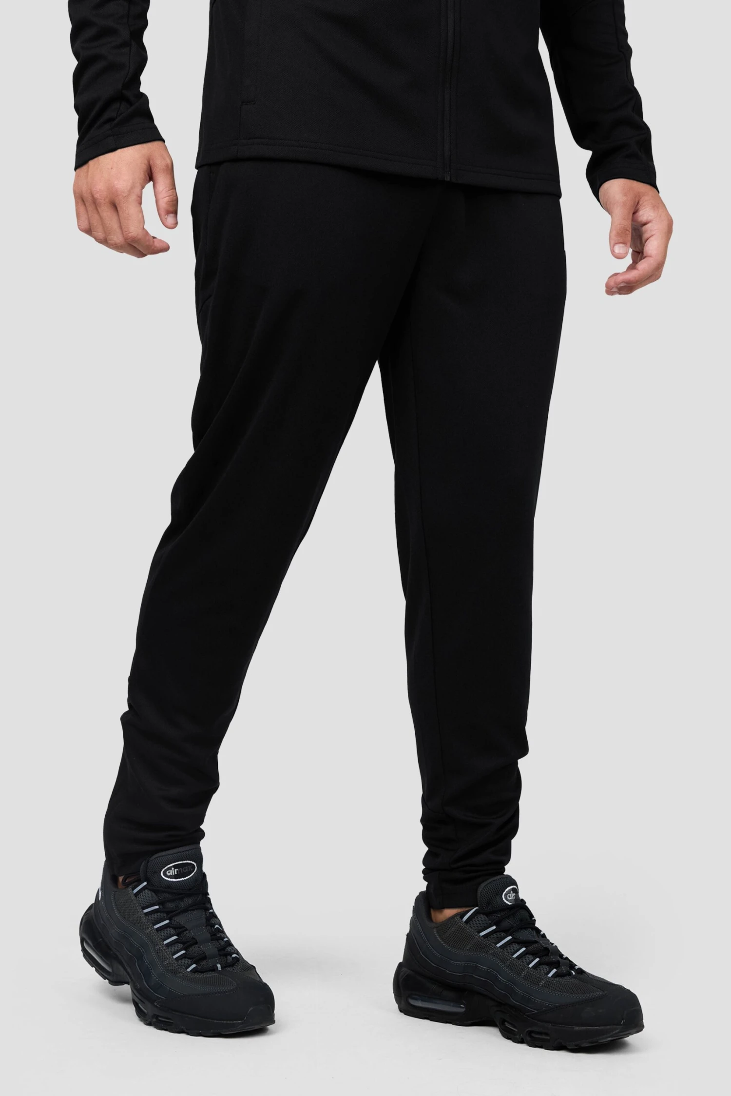 Agility 2.0 Tracksuit - Black 9 Agility 2.0 Tracksuit - Black - Image 7